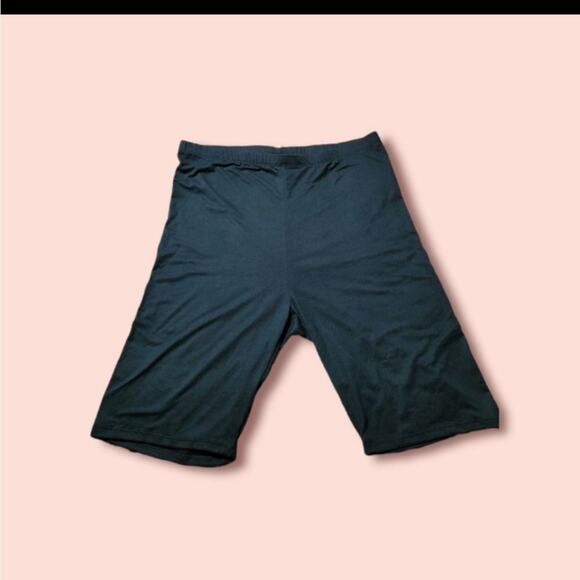 𝅺Fashion nova yoga / biker shorts dark teal - Picture 2 of 6